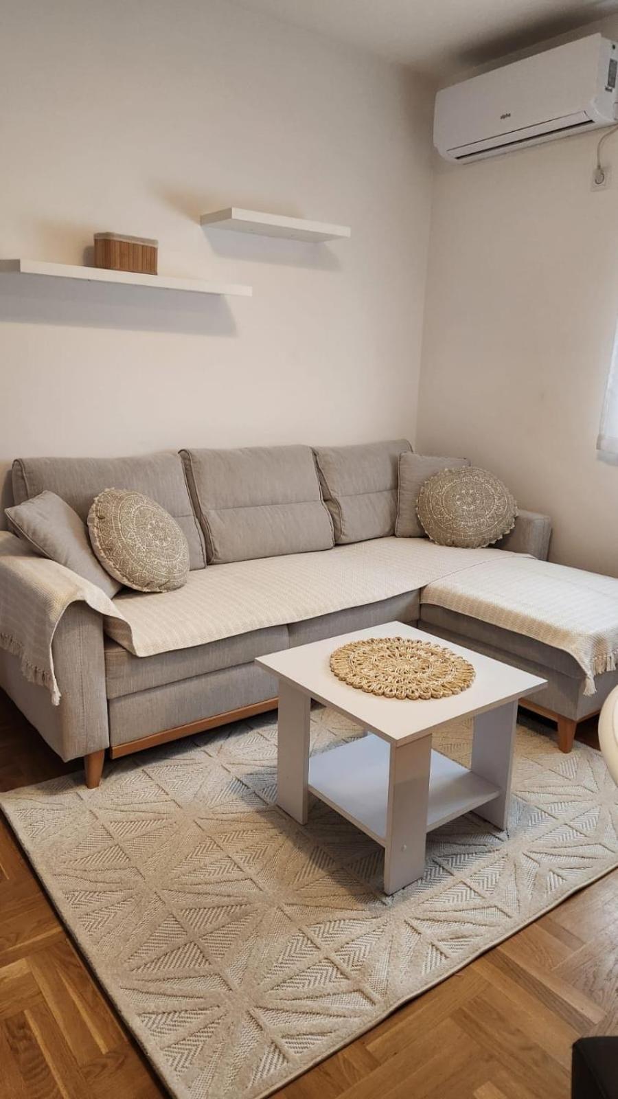 Tim Lux 3 Apartment Cacak Ngoại thất bức ảnh