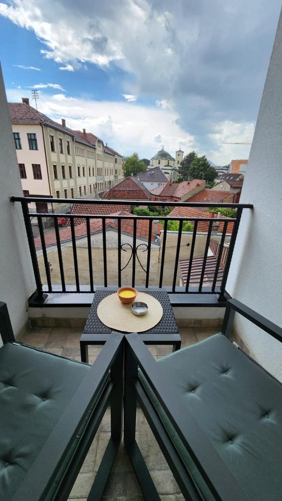 Tim Lux 3 Apartment Cacak Ngoại thất bức ảnh
